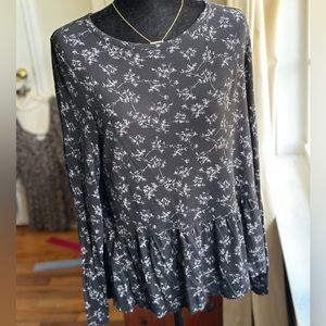 Old Navy- Black Floral Long Sleeve Peplum Top - L
